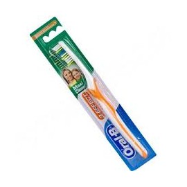 Oral-B brosse à Dent vision 40 medium